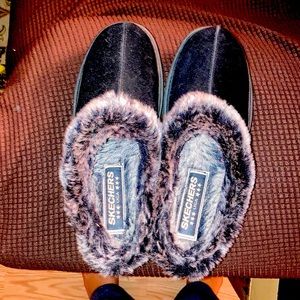 Woman Sketchers clogs